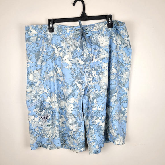 Columbia PFG Mens 42 Board Shorts Blue Camo Offshore Swim Trunks - Picture 1 of 8